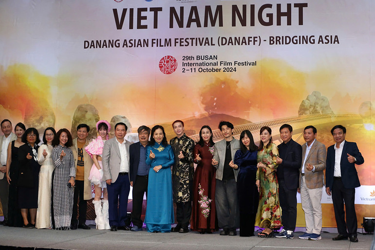 Đoàn công tác xúc tiến điện ảnh Việt Nam tại Liên hoan phim quốc tế Busan (Hàn Quốc) diễn ra đầu tháng 10.