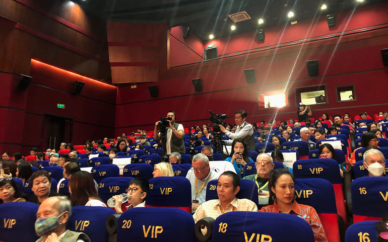 Khán giả trở lại đông đảo tại Liên hoan phim quốc tế Hà Nội 2022.