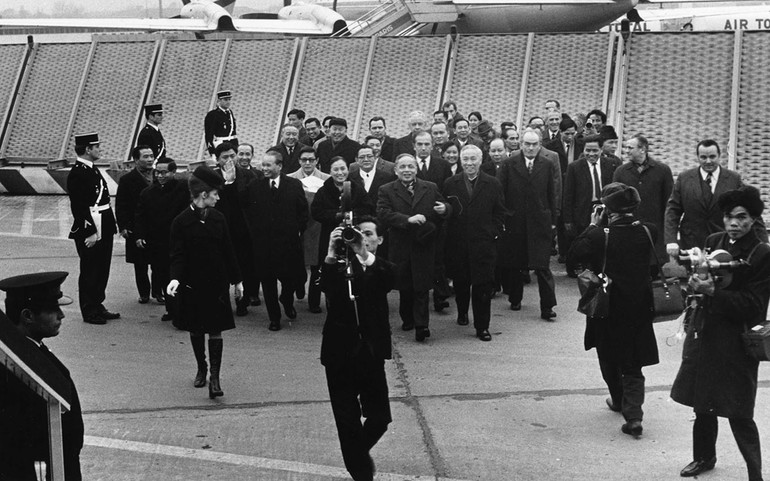 Phái đoàn đàm phán của Việt Nam. (Ảnh: Lê Tấn Xuân)