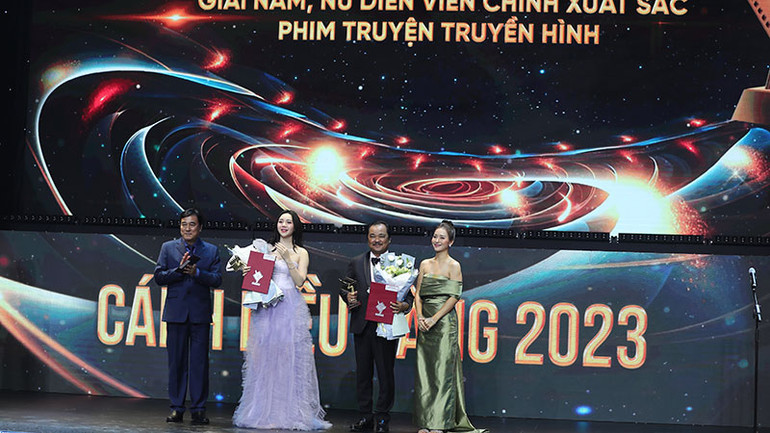 Các cá nhân nhận giải Nam,Nữ diễn viên phụ xuất sắc nhất thể loại phim truyền hình.