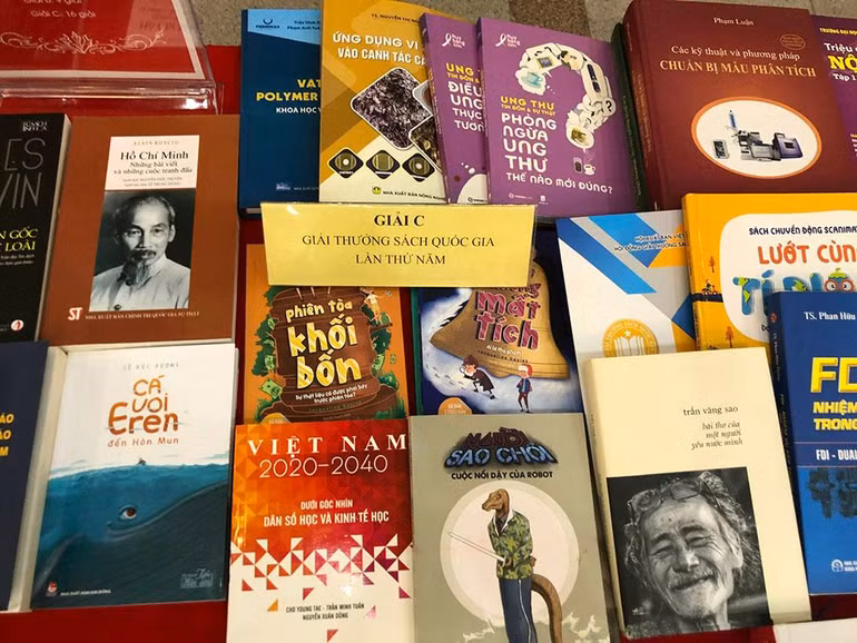 Các tác phẩm được giải C.