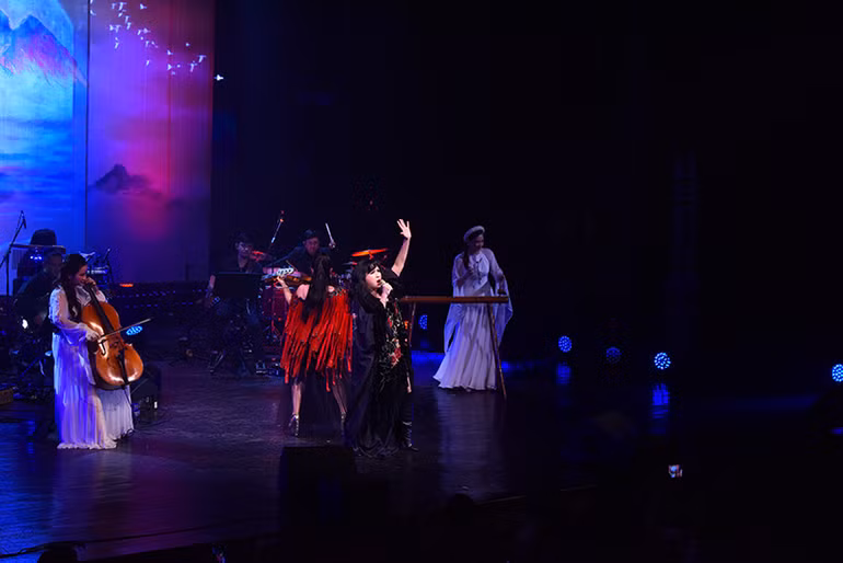 Những cá tính âm nhạc trên cùng một sân khấu. Những cá tính âm nhạc trên cùng một sân khấu.