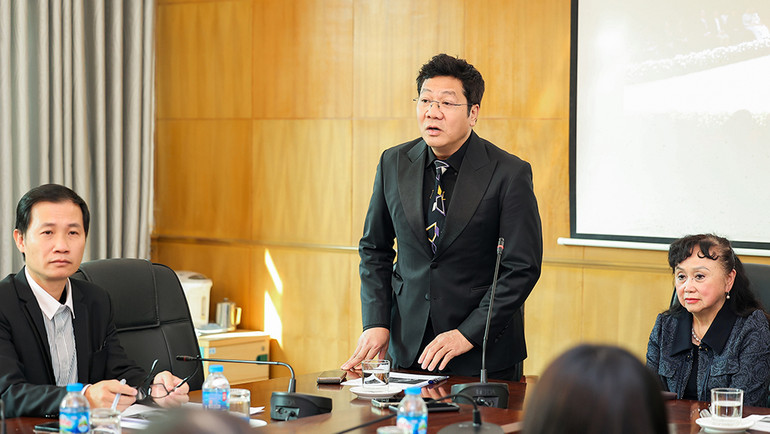 TS, Nghệ sĩ Nhân dân Quốc Hưng thông tin về đêm nhạc.