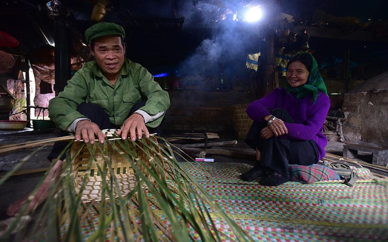 Làm gùi phải chuẩn từ khâu chọn nguyên liệu. (Ảnh: KHÁNH HUY) Làm gùi phải chuẩn từ khâu chọn nguyên liệu. (Ảnh: KHÁNH HUY)