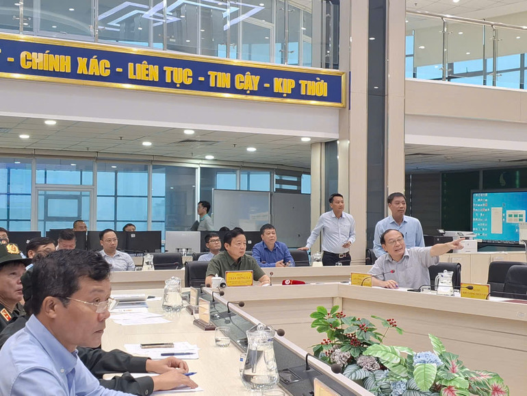 [Live] Bão số 3 di chuyển về phía Tây Bắc Bộ và suy yếu thành áp thấp nhiệt đới ảnh 66