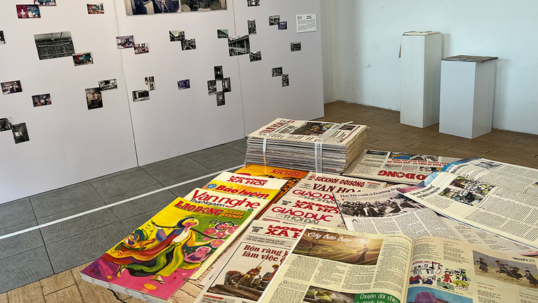 Các tờ báo và hình ảnh của nhà máy in Công đoàn. Các tờ báo và hình ảnh của nhà máy in Công đoàn.
