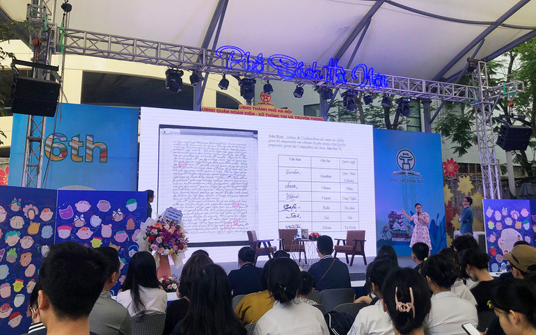 Tiến sĩ Phạm Thị Kiều Ly "bật mí" những trang bản thảo ban đầu.