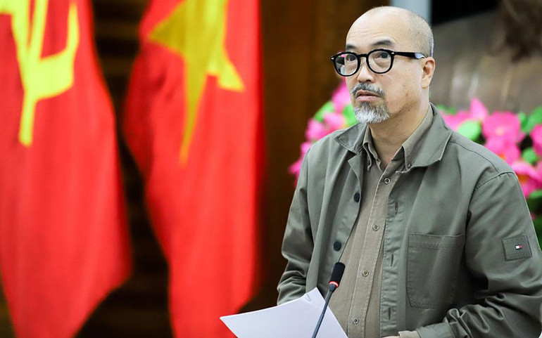 Cục trưởng Vi Kiến Thành tại buổi họp báo. (Ảnh: NAM NGUYỄN)