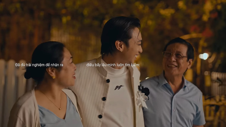 MV "Em ơi anh nhớ nhà" của Soobin.