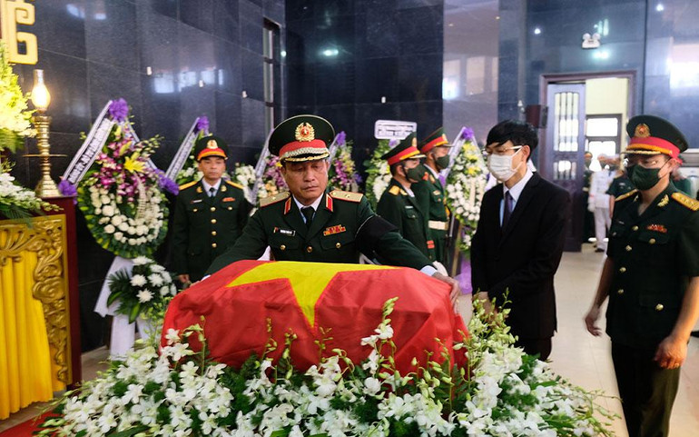 Trước khi mất ông để lại di nguyện được về yên nghỉ vĩnh hằng bên đồng đội tại Nghĩa trang Quân khu 5. Trước khi mất ông để lại di nguyện được về yên nghỉ vĩnh hằng bên đồng đội tại Nghĩa trang Quân khu 5.