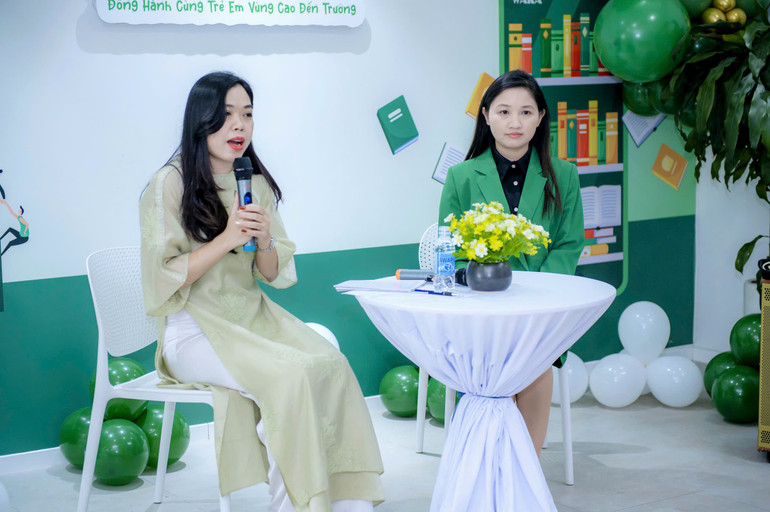 Nhà thơ Lữ Mai trò chuyện về trường ca "Lũ".