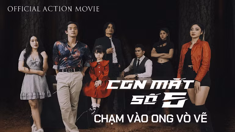 Poster phim "Chạm vào ong vò vẽ".