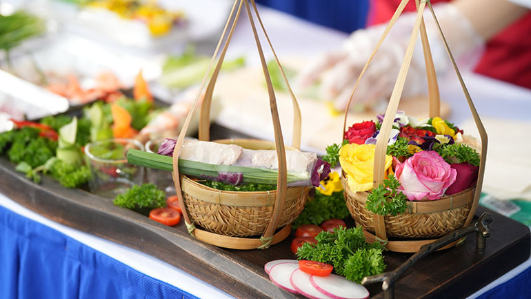 Giới thiệu món ăn trong Ngày hội. Giới thiệu món ăn trong Ngày hội.