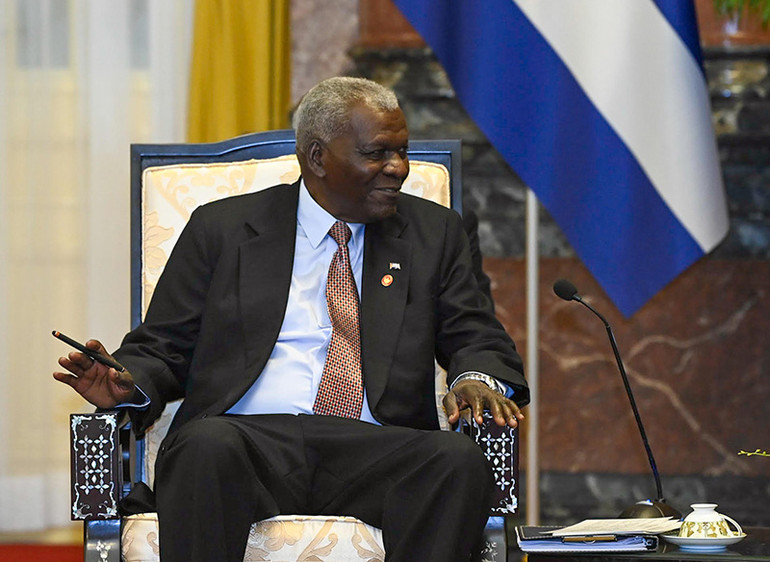 Chủ tịch Quốc hội Cuba Esteban Lazo Hernandez phát biểu tại buổi tiếp.