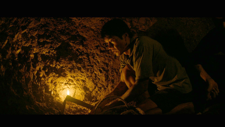 Bài học lịch sử được truyền tải qua phim hết sức gần gũi và giàu cảm xúc,