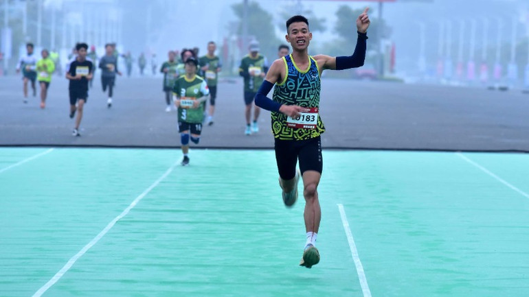 Hơn 500 vận động viên chuyên nghiệp tham gia giải.