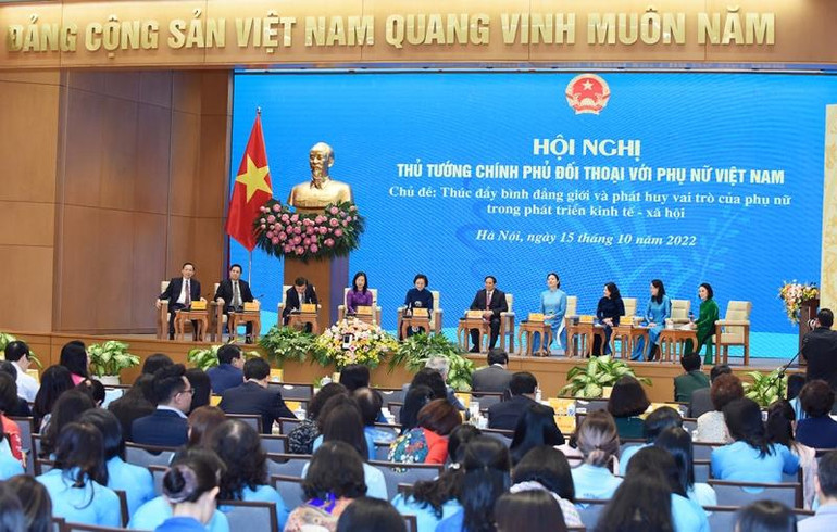 Thủ tướng: Các chính sách về bình đẳng giới và vì sự phát triển của phụ nữ thời gian qua góp phần tăng cường nhận thức về vai trò, vị trí của phụ nữ.