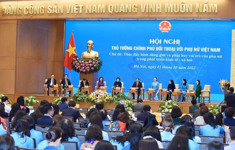 Thủ tướng: Các chính sách về bình đẳng giới và vì sự phát triển của phụ nữ thời gian qua góp phần tăng cường nhận thức về vai trò, vị trí của phụ nữ.