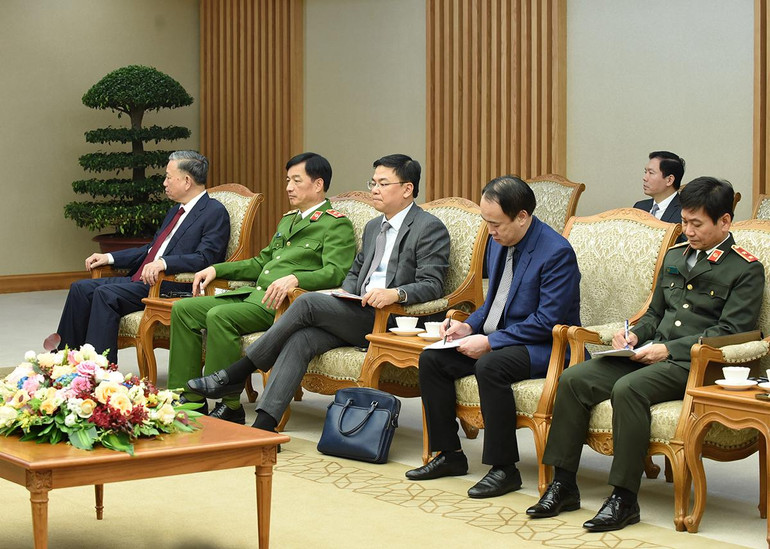 [Ảnh] Thủ tướng Phạm Minh Chính tiếp Phó Thủ tướng, Bộ trưởng Công an Lào ảnh 4