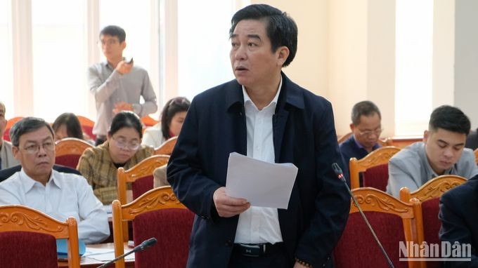 Đại diện ngành nông nghiệp Lào Cai chia sẻ tại Hội nghị.