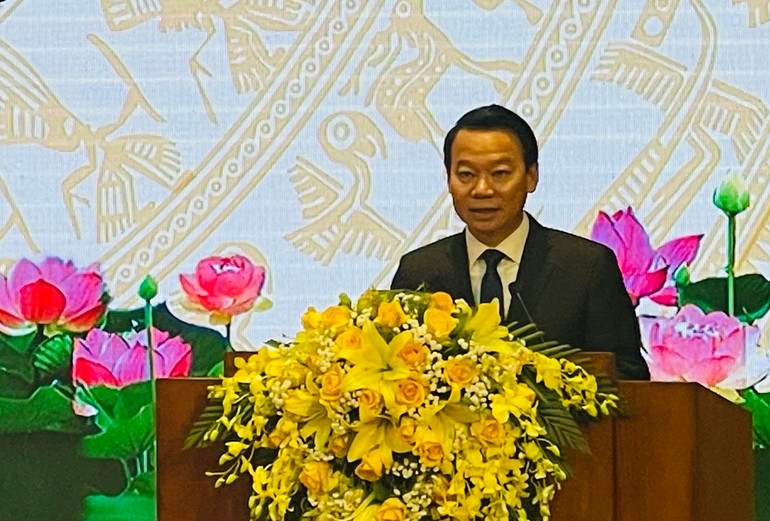 Ủy viên Trung ương Đảng, Bí thư Tỉnh ủy Yên Bái Đỗ Đức Duy phát biểu tại hội nghị. (Ảnh: THANH SƠN)