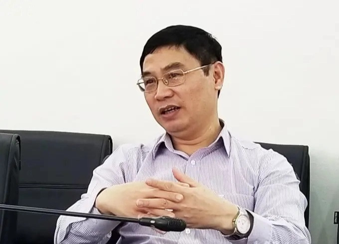 Ông Nguyễn Quý Dương, Phó Cục trưởng Cục Bảo vệ thực vật (Bộ Nông nghiệp và Phát triển nông thôn) cho biết Cục Bảo vệ thực vật vẫn đang chủ động phối hợp các địa phương giám sát thật chặt chẽ các ổ dịch châu chấu tre lưng vàng để có các biện pháp phòng chống phù hợp.