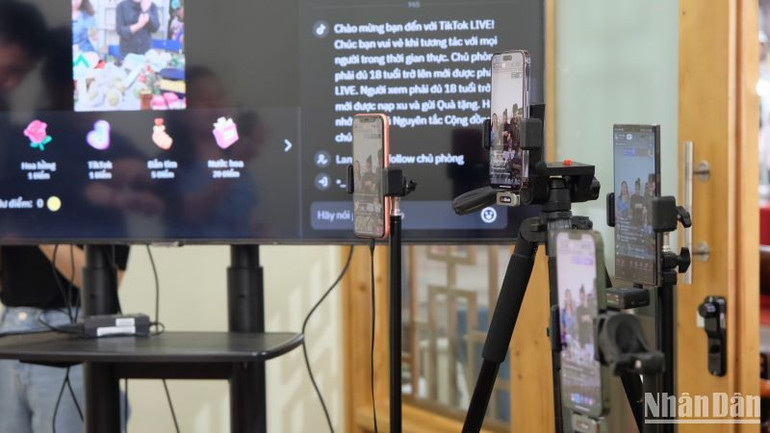 Riêng tại phiên Chợ OCOP 4.0, đã có 12 phiên livestream được thực hiện.