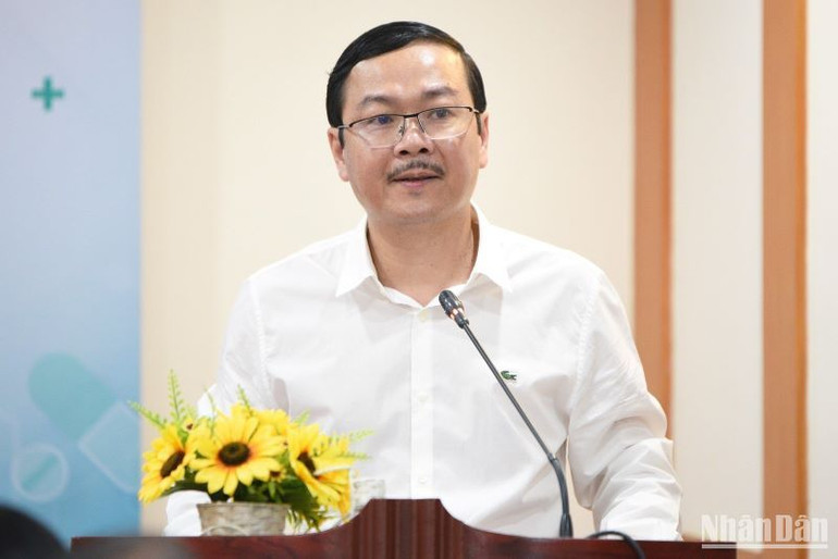 Ông Nguyễn Ngọc Thạch, Tổng Biên tập Báo Nông nghiệp Việt Nam, Tổ trưởng tổ điều hành Diễn đàn Kết nối nông sản 970 (Bộ Nông nghiệp và Phát triển nông thôn) chia sẻ tại Tọa đàm.