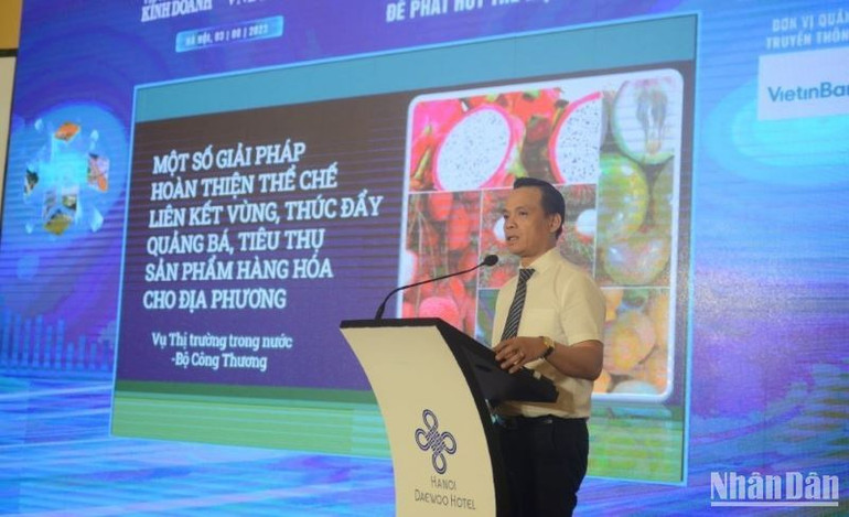 Phó Vụ trưởng Vụ Thị trường trong nước (Bộ Công thương) Hoàng Anh Tuấn chia sẻ tại diễn đàn.