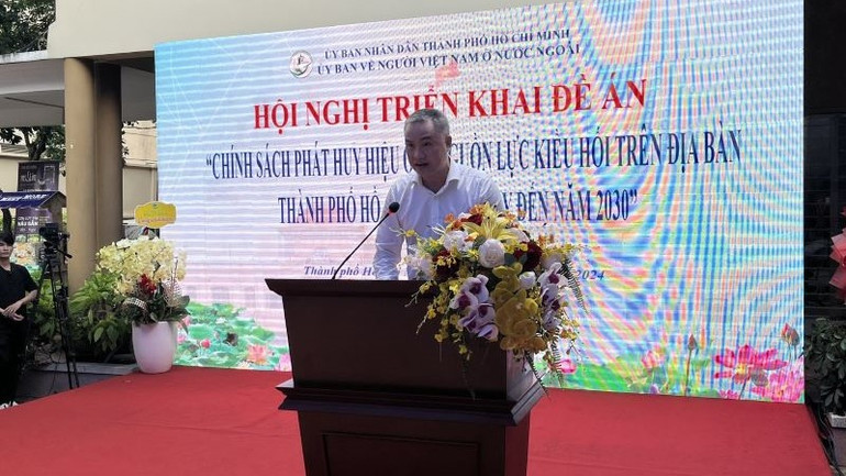 Ông Nguyễn Đức Lệnh, Phó Giám đốc Ngân hàng Nhà nước, Chi nhánh Thành phố Hồ Chí Minh phát biểu.