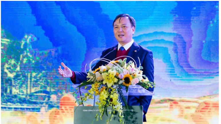 Chủ tịch HĐQT HABECO Trần Đình Thanh. Chủ tịch HĐQT HABECO Trần Đình Thanh.