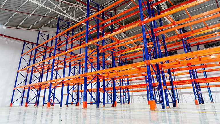 TTPP SATRA đã xây dựng cơ sở hạ tầng khoa học và bài bản để kho Bình Đường bảo đảm sức chứa đạt hơn 25 triệu đơn vị sản phẩm. Ảnh: SATRA