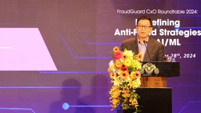 Ông Nguyễn Thanh Sơn, Giám đốc Trung tâm đào tạo Hiệp hội Ngân hàng Việt Nam phát biểu tại hội thảo.