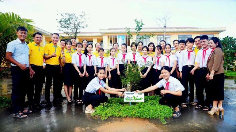 Chương trình diễn ra tại gần 40 điểm trường trên khắp cả nước.