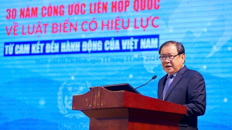 Nhà báo Mai Ngọc Phước, Phó Chủ tịch Hội Nhà báo Thành phố Hồ Chí Minh, Tổng Biên tập báo Pháp Luật Thành phố Hồ Chí Minh phát biểu tại hội thảo.