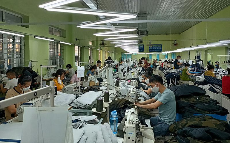 Hoạt động sản xuất tại Tổng công ty cổ phần Dệt may Nam Định.