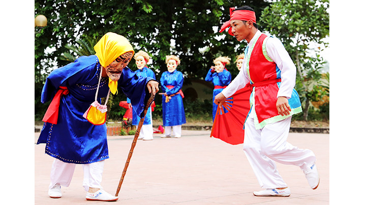 Lễ hội tổ chức vào ngày 9, 10 tháng 2 âm lịch hằng năm.