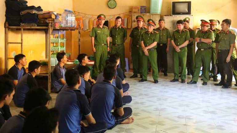 Thứ trưởng Bộ Công an Nguyễn Văn Long và Đoàn công tác khảo sát tại Cơ sở cai nghiện ma tuý số 1.