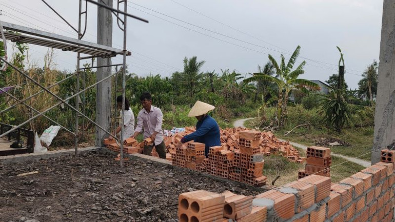 Căn nhà được xây mới cho hộ gia đình anh Ngô Diệp Văn Quốc có kinh phí do Ban Tuyên giáo và Dân vận Tỉnh ủy Bình Dương vận động trao tặng.