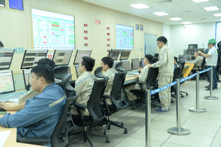 Phòng điều khiển trung tâm Nhà máy Nhiệt điện Thái Bình 2.