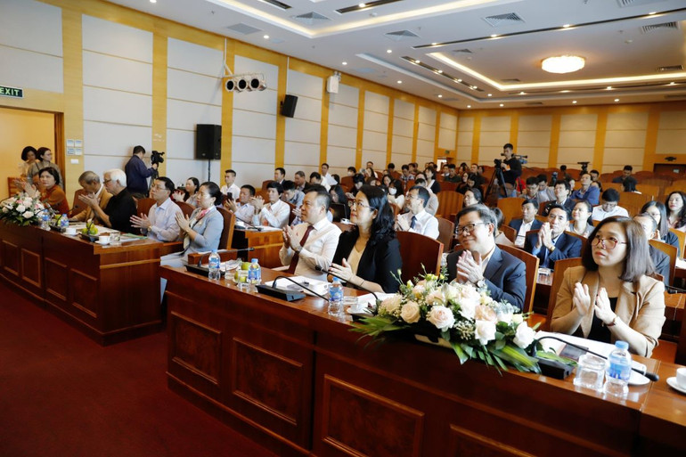 Các đại biểu tham gia tại buổi lễ phát động Giải báo chí toàn quốc viết về "Nông nghiệp, nông dân, nông thôn Việt Nam" năm 2023. Các đại biểu tham gia tại buổi lễ phát động Giải báo chí toàn quốc viết về "Nông nghiệp, nông dân, nông thôn Việt Nam" năm 2023.