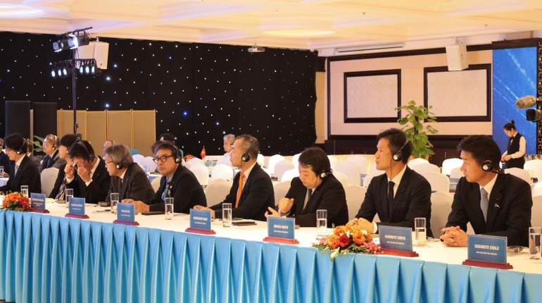 Các thành viên Đoàn công tác tỉnh Yamaguchi và doanh nghiệp Nhật Bản. Các thành viên Đoàn công tác tỉnh Yamaguchi và doanh nghiệp Nhật Bản.