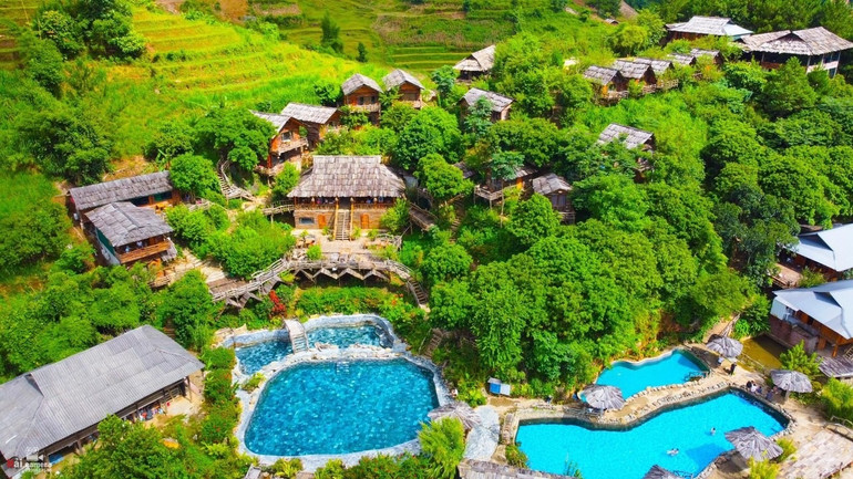 Khu nghỉ dưỡng khoáng nóng tại thị trấn Trạm Tấu.