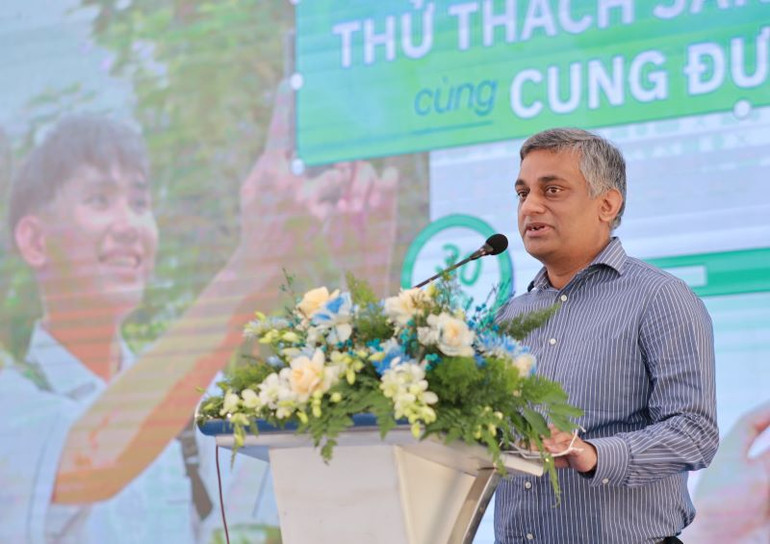 Ông Siddhartha Jha, Trưởng nhóm Đổi mới kỹ thuật số và AI của Fondation Botnar phát biểu. Ông Siddhartha Jha, Trưởng nhóm Đổi mới kỹ thuật số và AI của Fondation Botnar phát biểu.