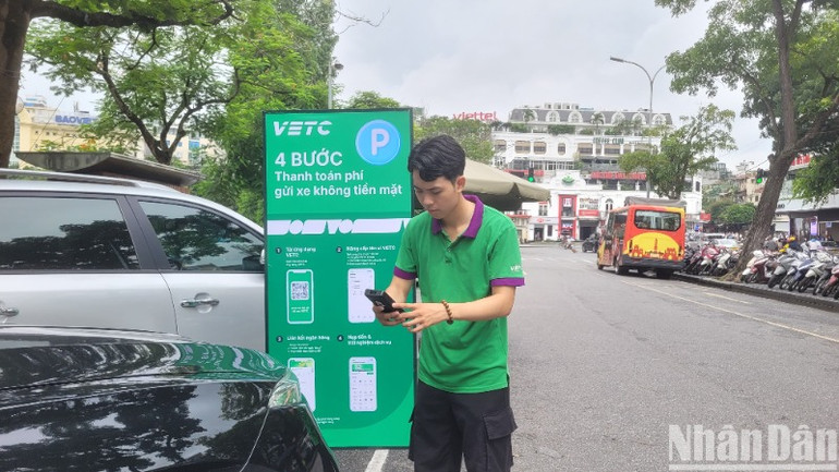 Với Nghị định mới, các khách hàng của VETC có thể thanh toán dịch vụ giao thông trên cùng 1 ứng dụng.