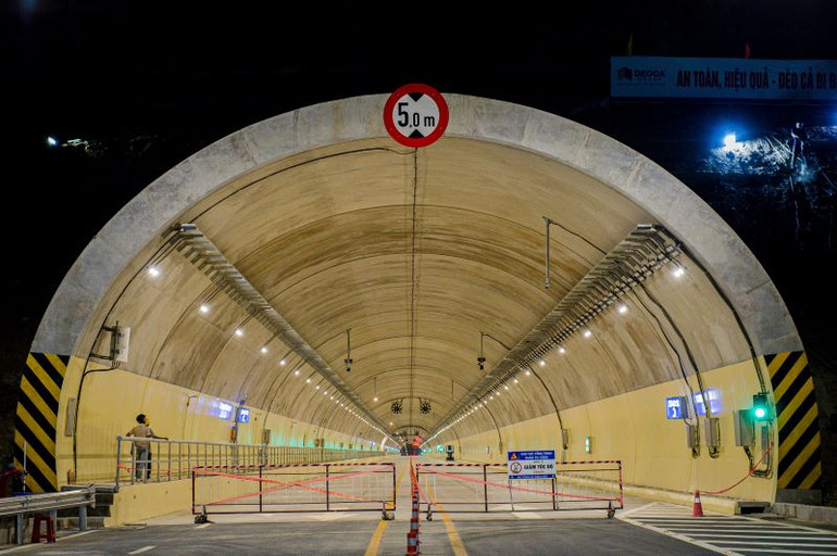 Tập đoàn Đèo Cả đang lưu trữ và quản lý hệ thống dữ liệu các hầm Đèo Cả, Cù Mông, Hải Vân, đường cao tốc Trung Lương-Mỹ Thuận và mới đây nhất là Cam Lâm-Vĩnh Hảo thông qua thu thập, lưu trữ và phân tích dữ liệu giao thông tại các trung tâm dữ liệu ITS-ME.