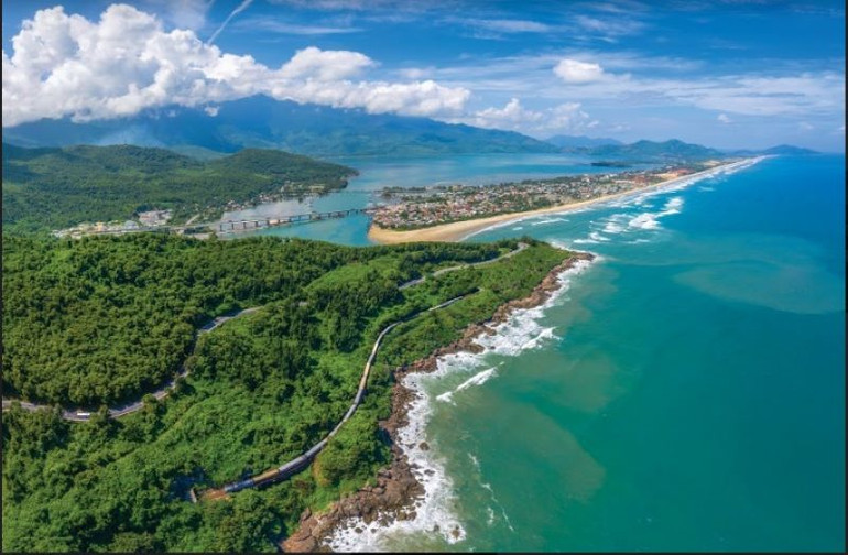 Du lịch bằng tàu hỏa nằm trong top các xu hướng du lịch toàn cầu năm 2024 được tạp chí Condé Nast Travelers ghi nhận.