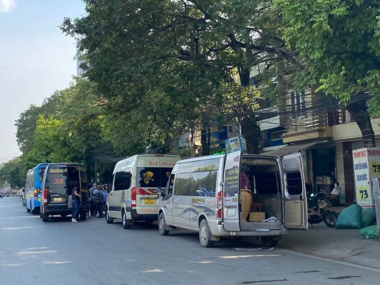 Số lượng xe tư nhân rất lớn, lên tới hàng trăm nghìn xe, lớn hơn xe hợp đồng rất nhiều, rất khó quản lý. Số lượng xe tư nhân rất lớn, lên tới hàng trăm nghìn xe, lớn hơn xe hợp đồng rất nhiều, rất khó quản lý.