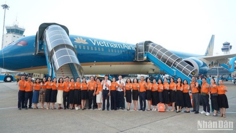 Vietnam Airlines đã tích cực hưởng ứng chiến dịch toàn cầu “Thế giới tô Cam” của Liên hợp quốc với chương trình thường niên “Chuyến bay tô cam” kể từ năm 2022.