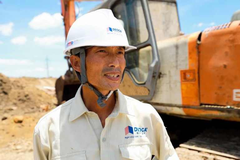 Ông Nguyễn Hữu Chinh, Chỉ huy trưởng các công trình cầu, cống thuộc gói thầu XL01.